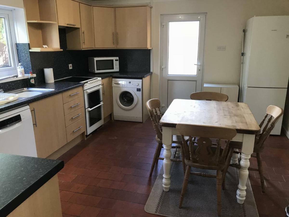 Towy Valley Retreat Carmarthen Bagian luar foto
